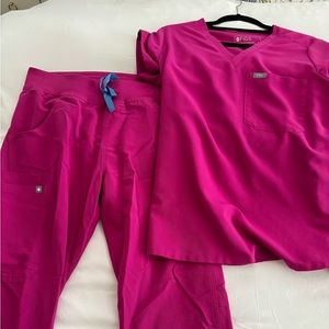 FIGS Kade scrub pants in raspberry
